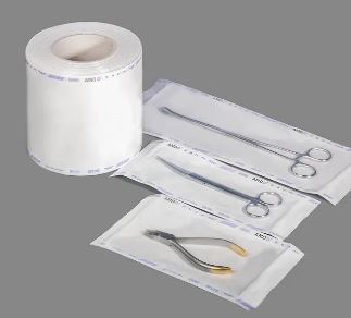 Hogyan javítja a Tyvek anyag a sterilizáló csomagolás mikrobiális záró tulajdonságait?